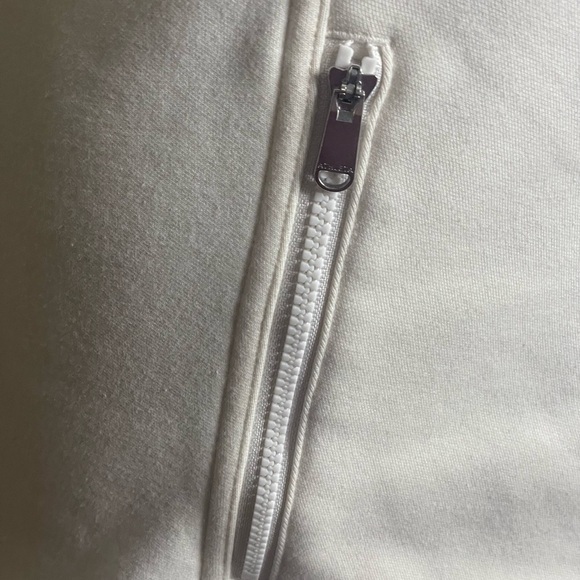 ATHLETA Moto Jacket in Magnolia Off- White, Size Small - Picture 9 of 16